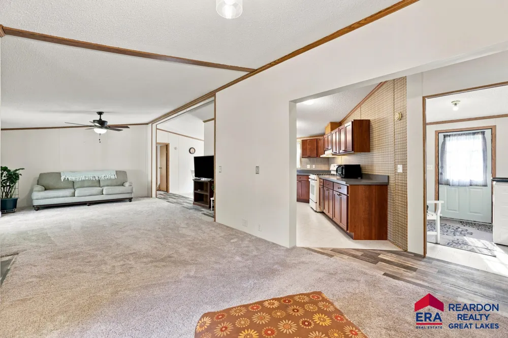 5799 Verta Drive NE Plainfield Charter Township, MI 49306