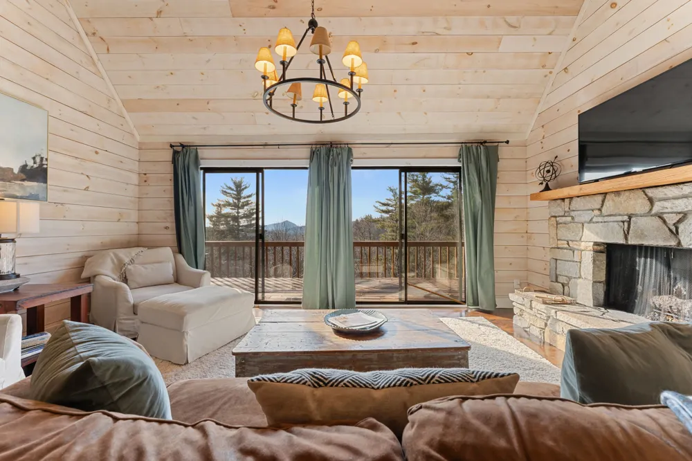290 Blue Ridge Lane Cashiers, NC 28717