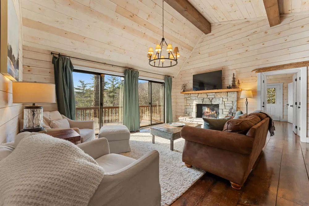 290 Blue Ridge Lane Cashiers, NC 28717