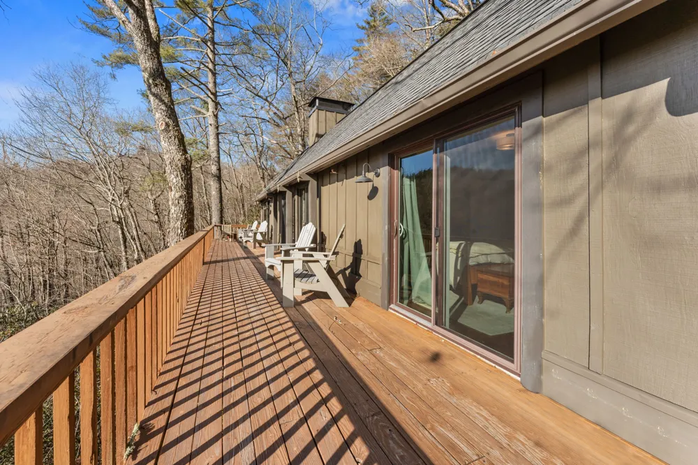 290 Blue Ridge Lane Cashiers, NC 28717