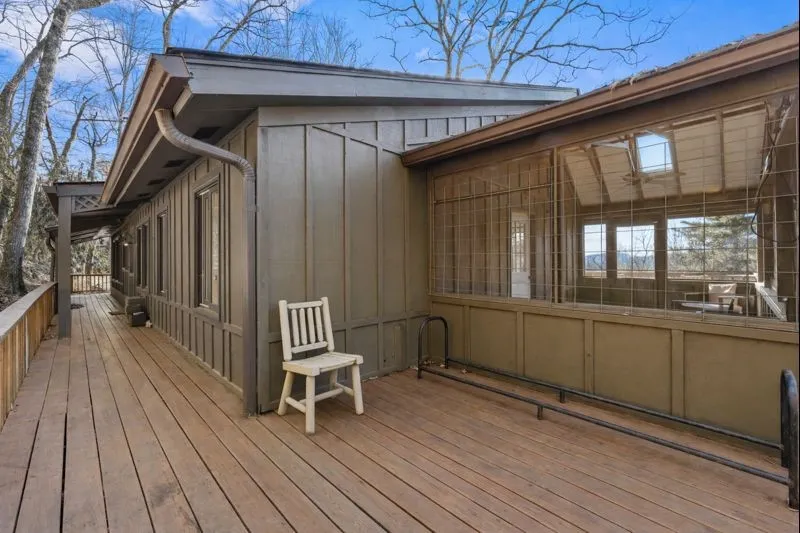 290 Blue Ridge Lane Cashiers, NC 28717