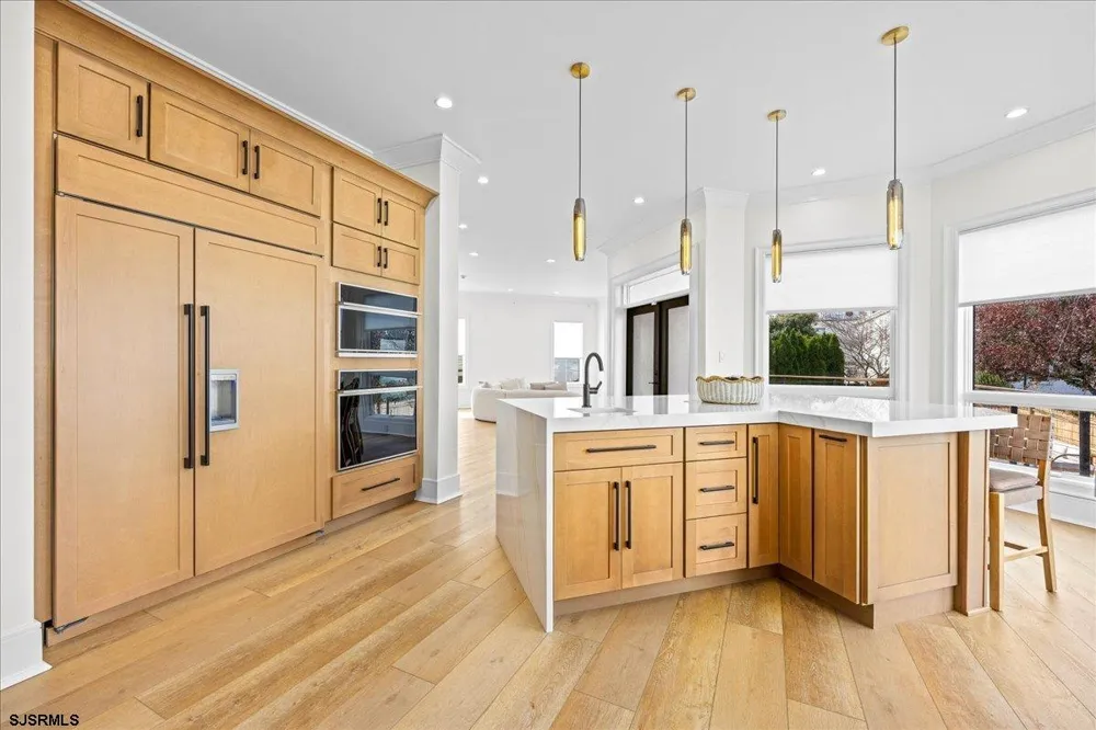 31 Seaside Margate, NJ 08402