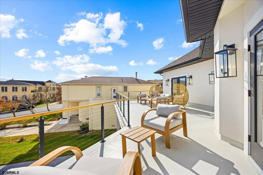 31 Seaside Margate, NJ 08402