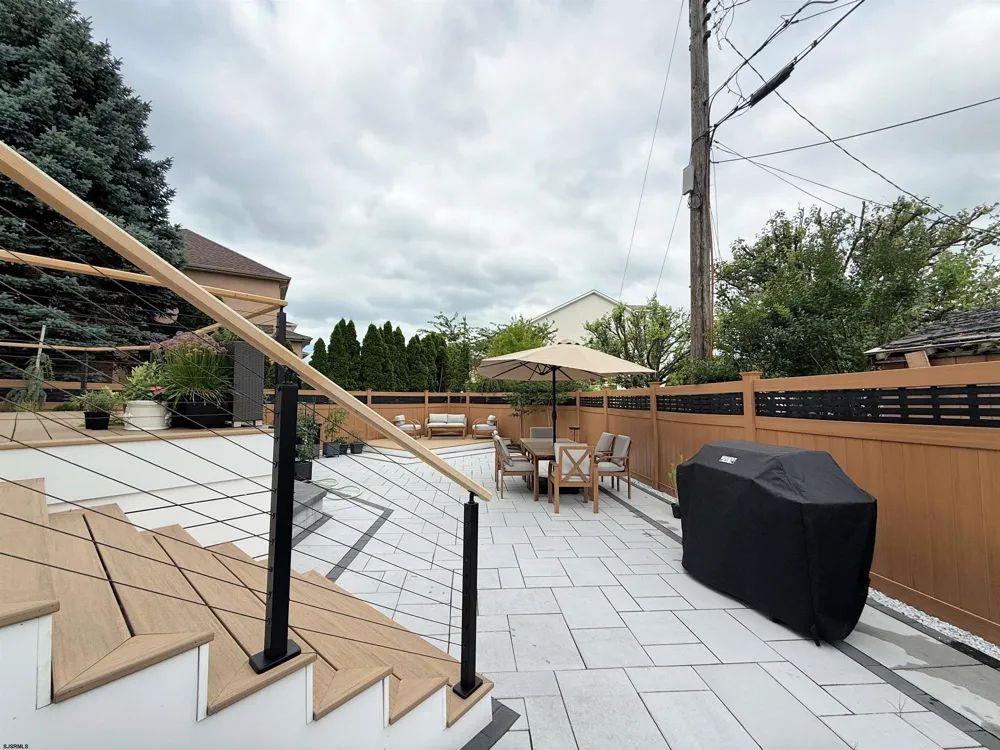 31 Seaside Margate, NJ 08402