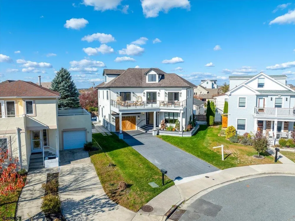 31 Seaside Margate, NJ 08402