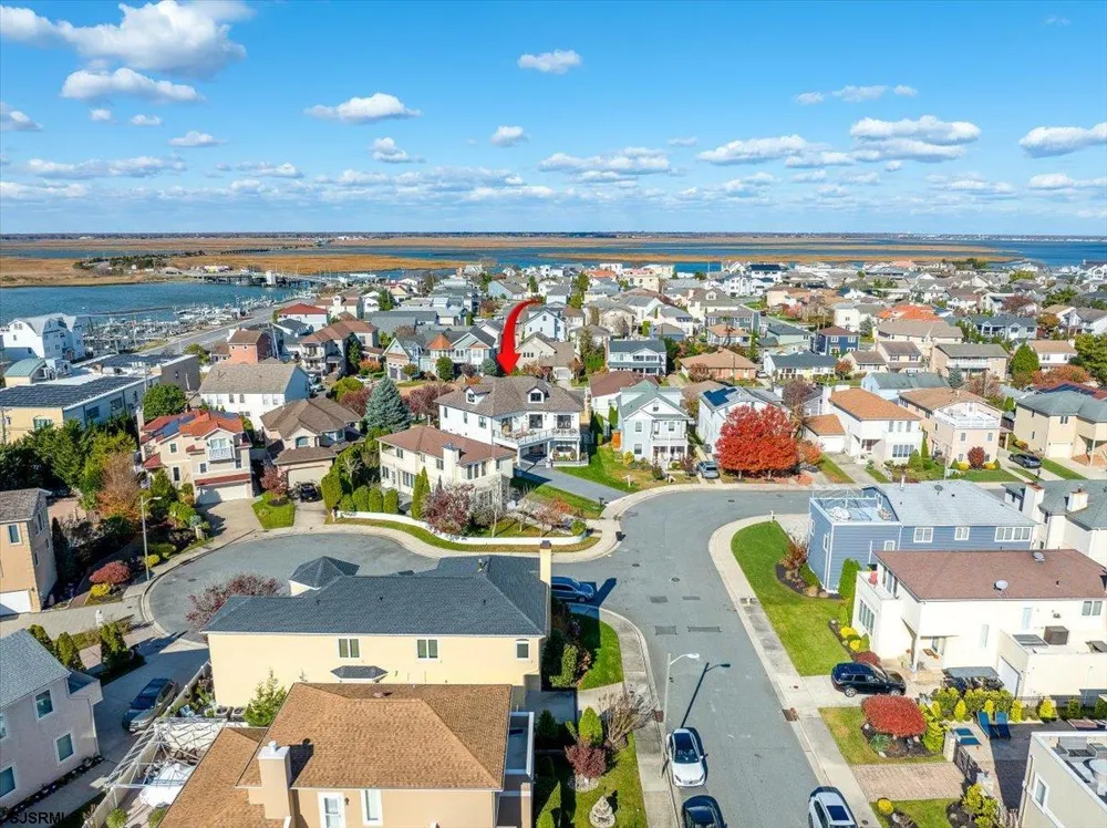 31 Seaside Margate, NJ 08402