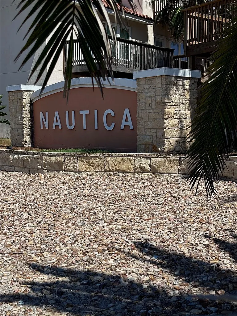 14878 Granada Drive #304 Corpus Christi, TX 78418