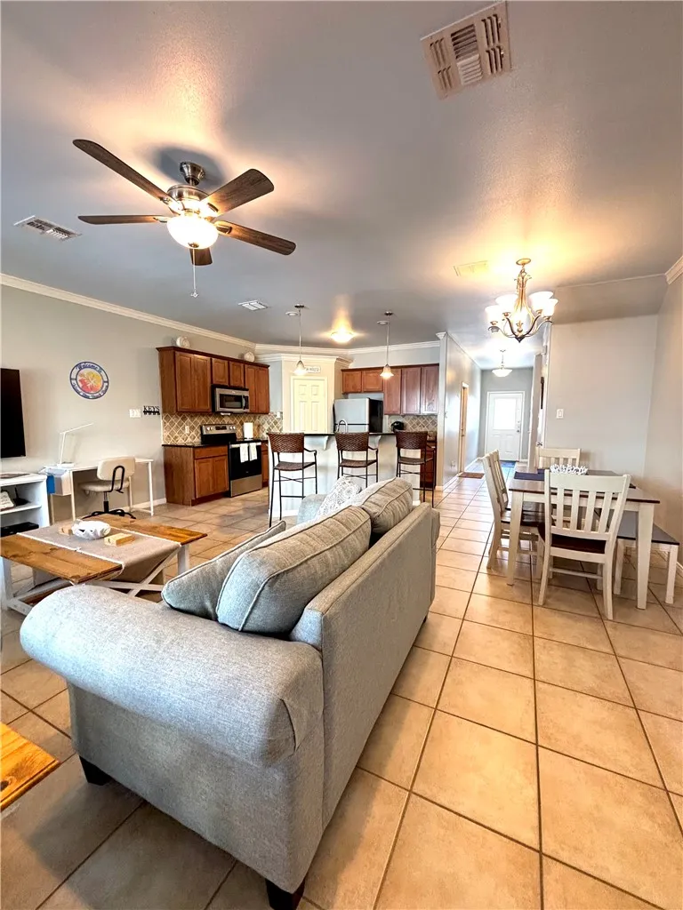 14878 Granada Drive #304 Corpus Christi, TX 78418