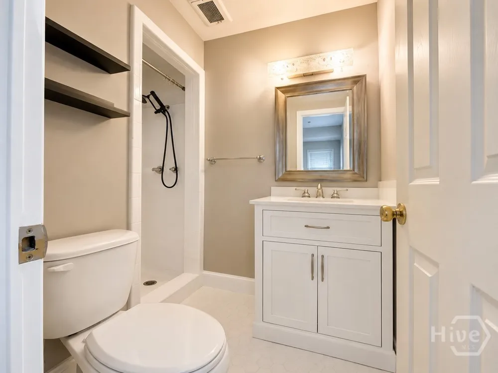 508 Red Oak Drive Savannah, GA 31419