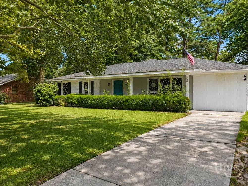 508 Red Oak Drive Savannah, GA 31419