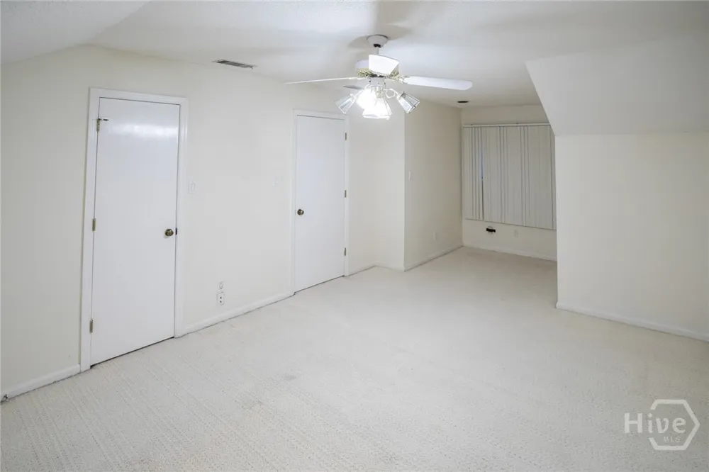 19 Hidden Lake Court Savannah, GA 31419