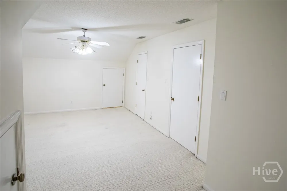 19 Hidden Lake Court Savannah, GA 31419