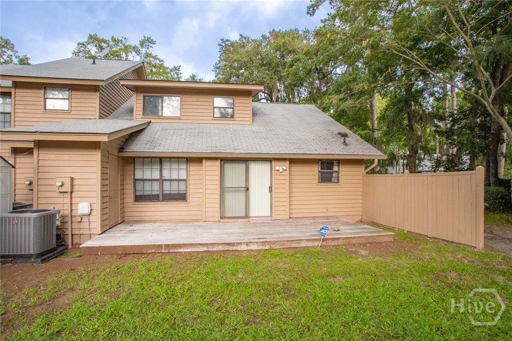 19 Hidden Lake Court Savannah, GA 31419