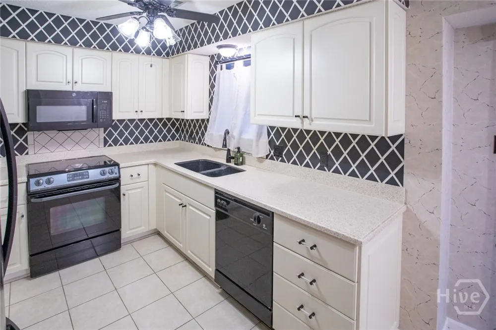 19 Hidden Lake Court Savannah, GA 31419