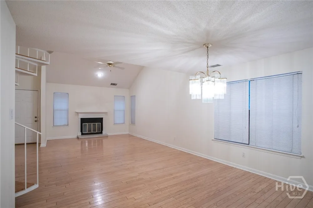 19 Hidden Lake Court Savannah, GA 31419