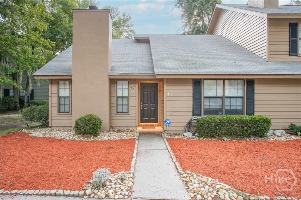 19 Hidden Lake Court Savannah, GA 31419