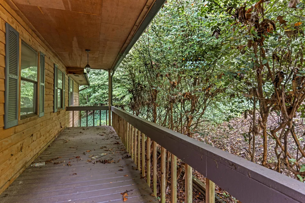 605 Clearview Drive Ringgold, GA 30736