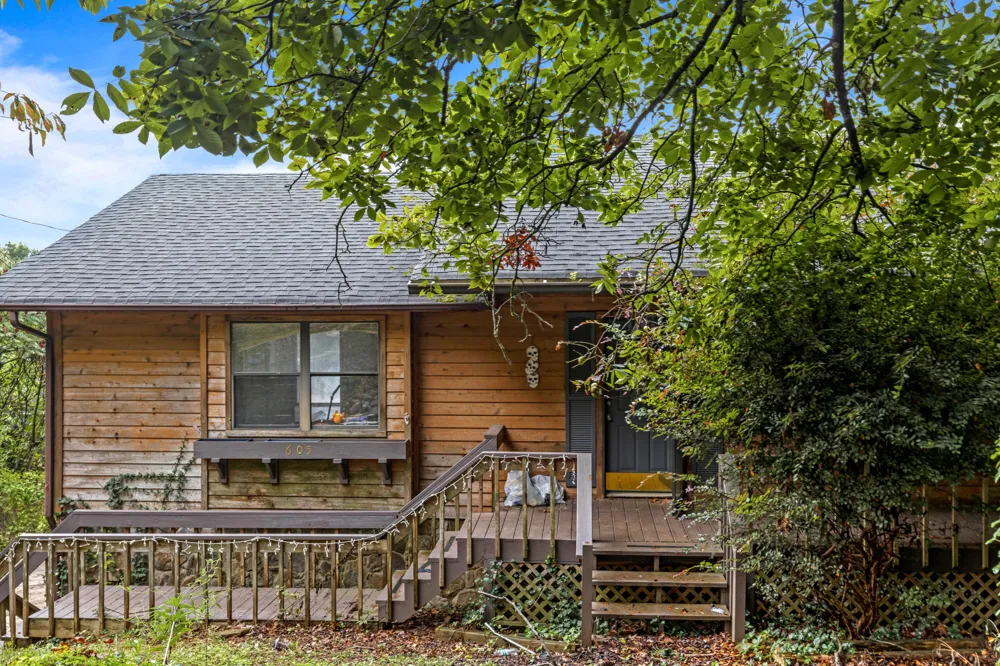 605 Clearview Drive Ringgold, GA 30736