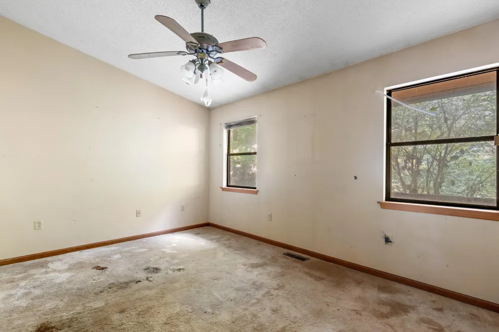 605 Clearview Drive Ringgold, GA 30736