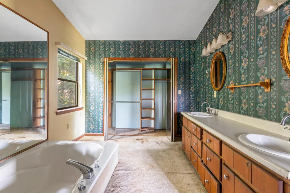 605 Clearview Drive Ringgold, GA 30736