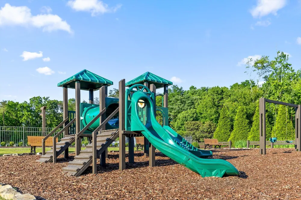 7263 Grey Hawk Trail Signal Mountain, TN 37377