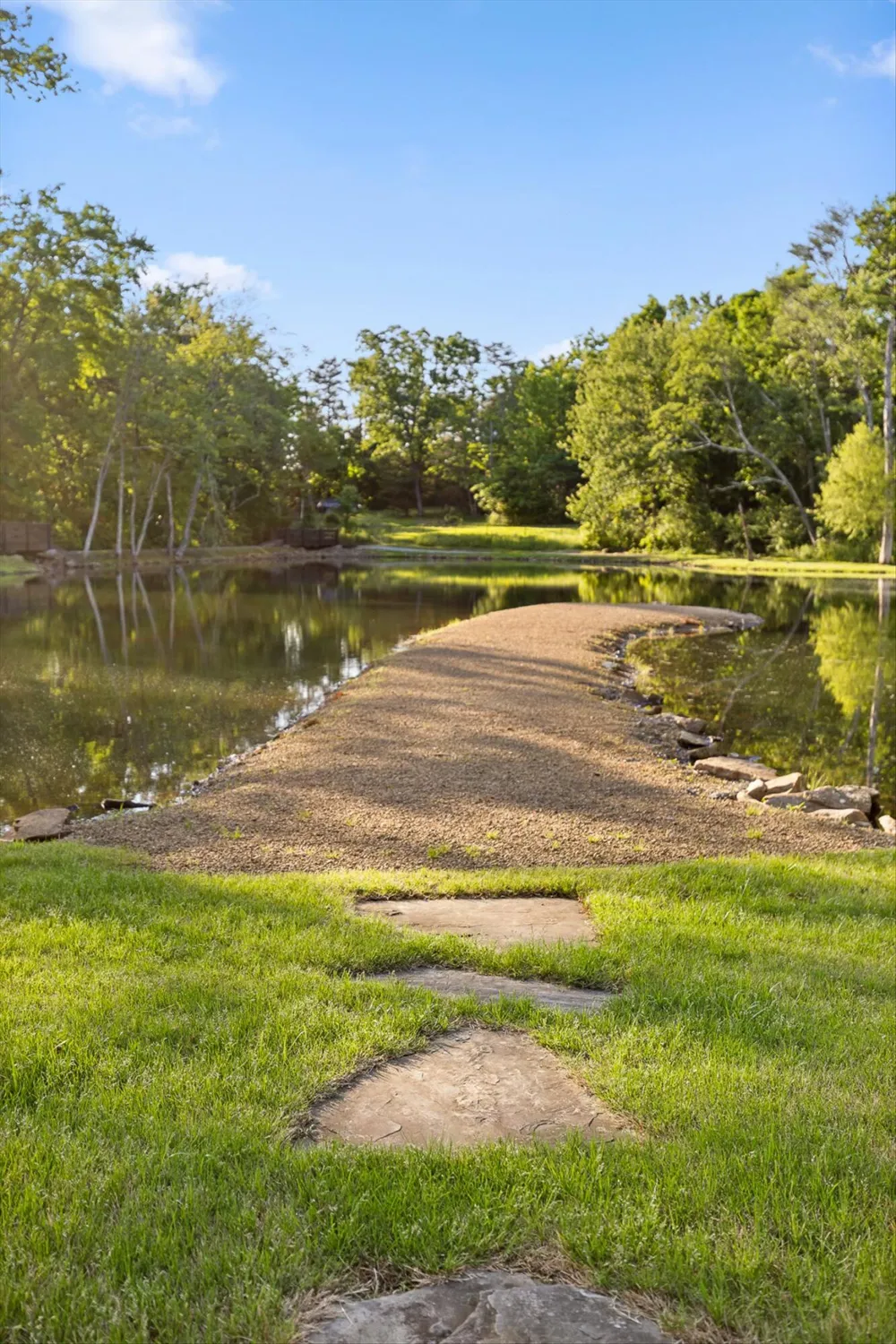 7263 Grey Hawk Trail Signal Mountain, TN 37377