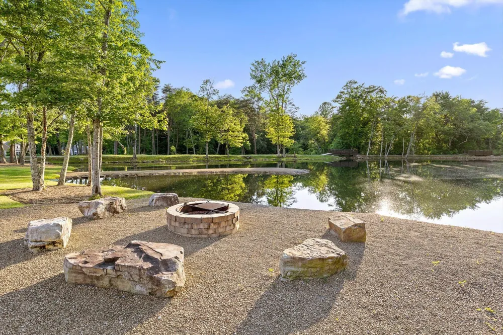 7263 Grey Hawk Trail Signal Mountain, TN 37377