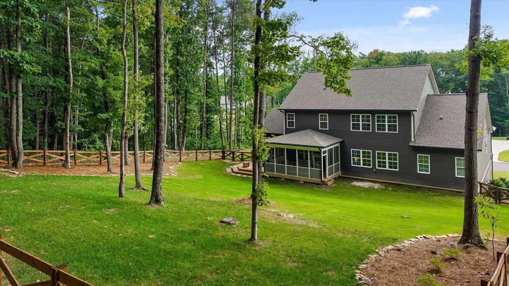 7263 Grey Hawk Trail Signal Mountain, TN 37377