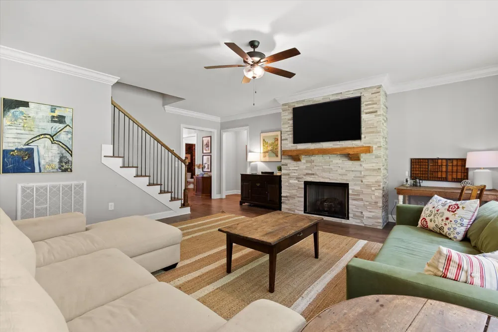 7263 Grey Hawk Trail Signal Mountain, TN 37377