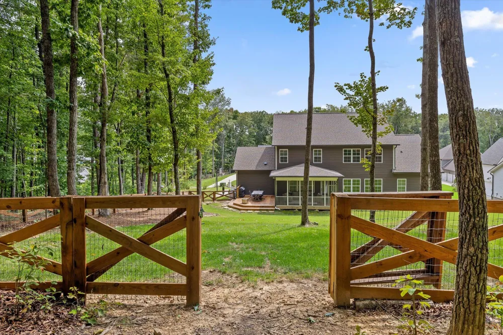 7263 Grey Hawk Trail Signal Mountain, TN 37377