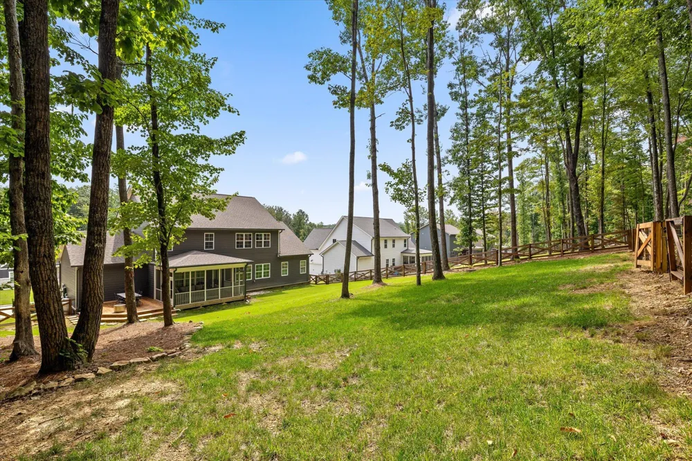 7263 Grey Hawk Trail Signal Mountain, TN 37377