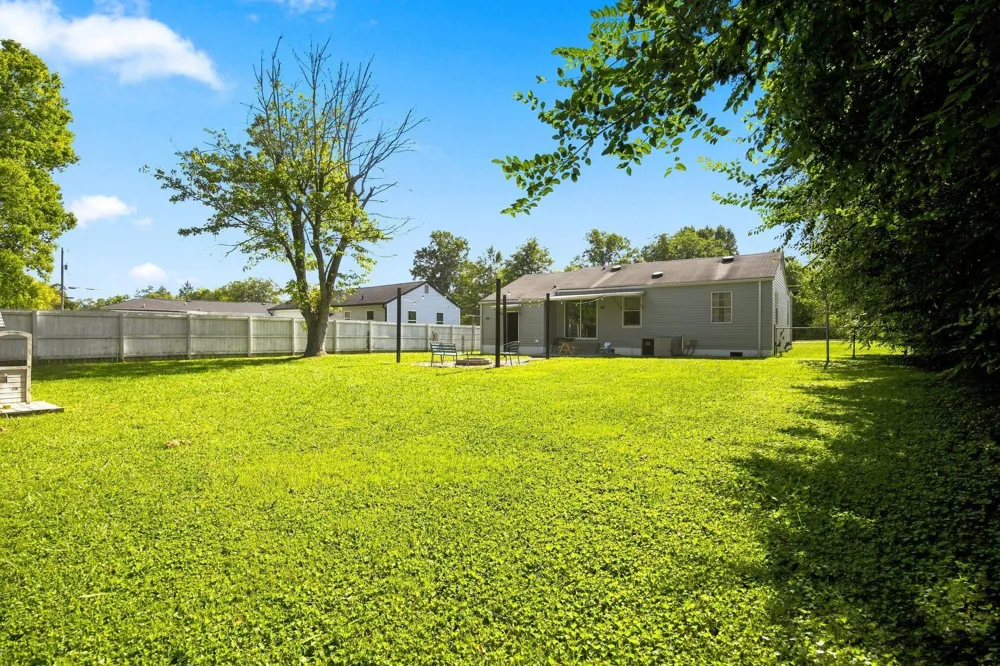 2009 Myrtle Avenue Chattanooga, TN 37412