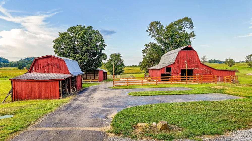 813 Ladd Springs Road SE Cleveland, TN 37323