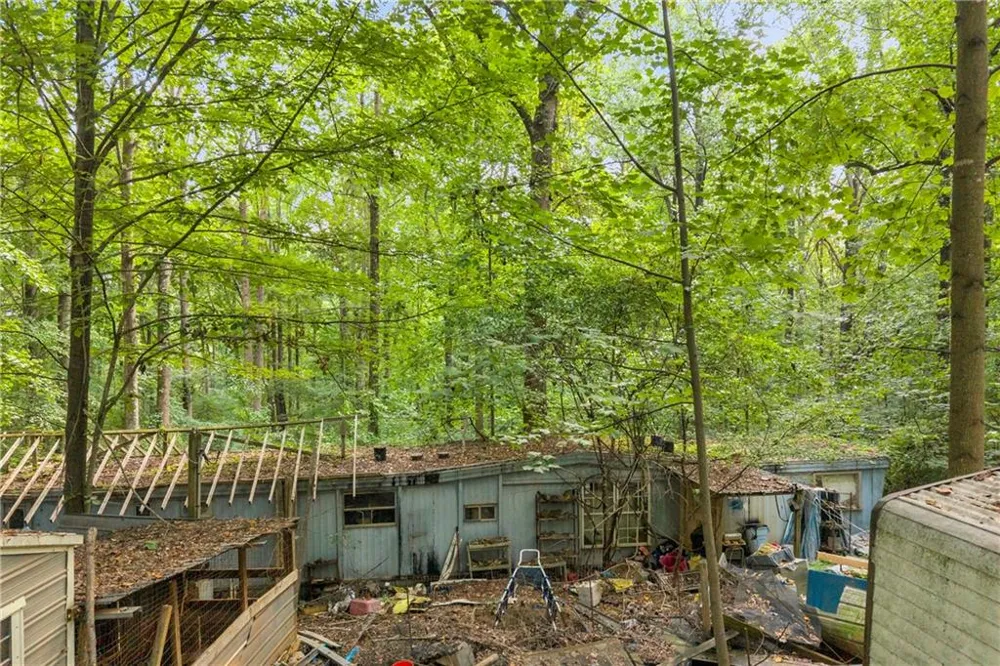 400 Red Oak Road Maysville, GA 30558