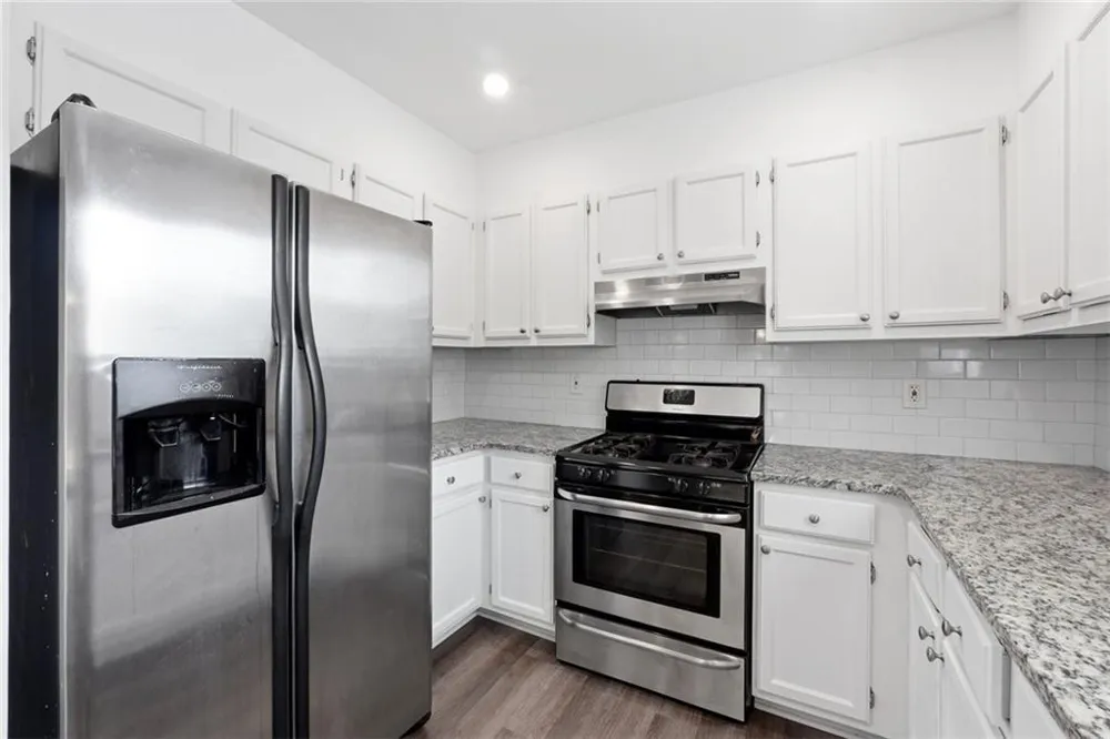8413 Glenwoods Terrace Riverdale, GA 30274