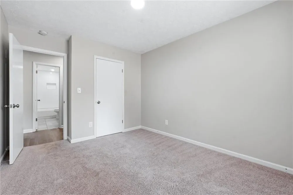 8413 Glenwoods Terrace Riverdale, GA 30274