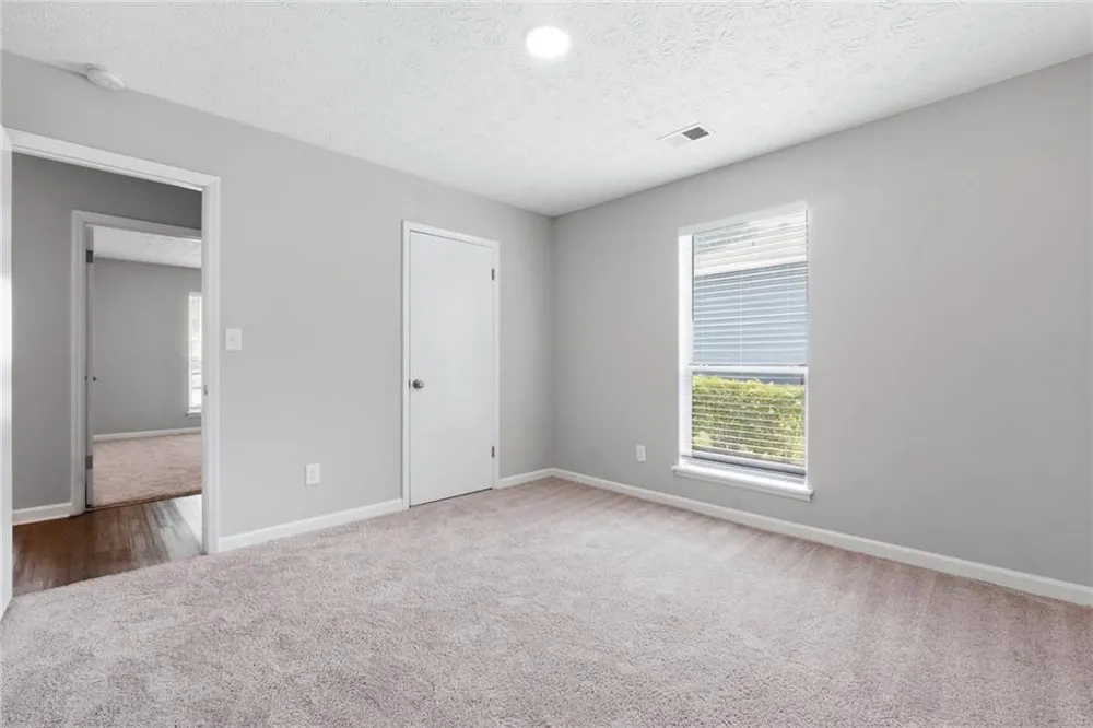 8413 Glenwoods Terrace Riverdale, GA 30274