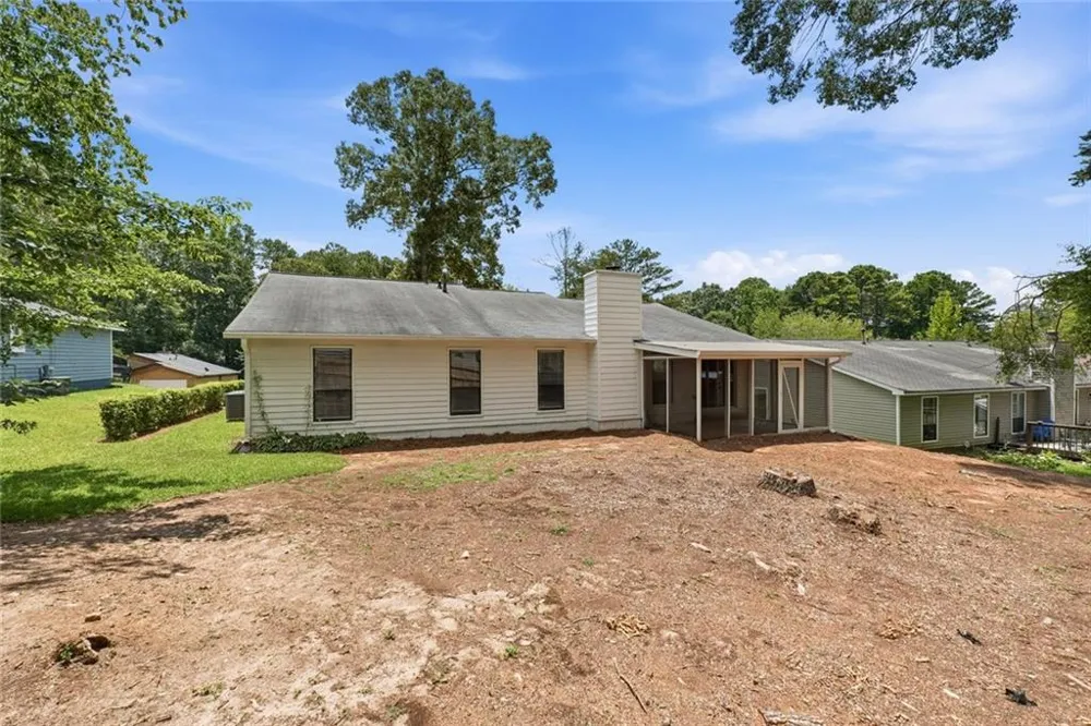 8413 Glenwoods Terrace Riverdale, GA 30274