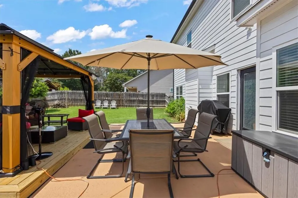 40 Poplar Farms Drive Hiram, GA 30141