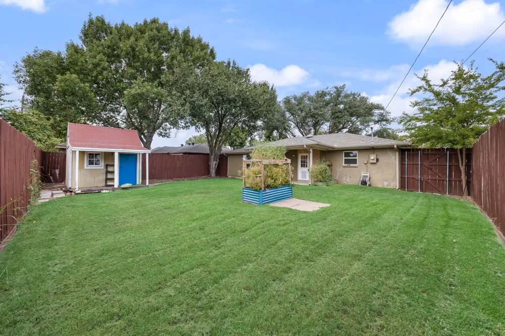 713 Oak Grove Lane Royse City, TX 75189