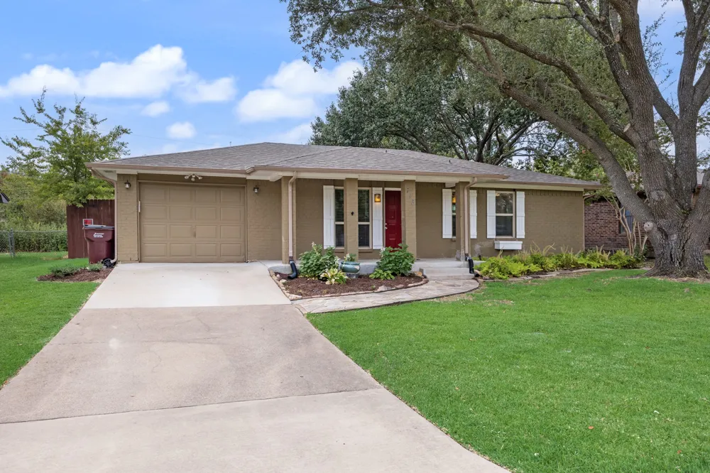 713 Oak Grove Lane Royse City, TX 75189