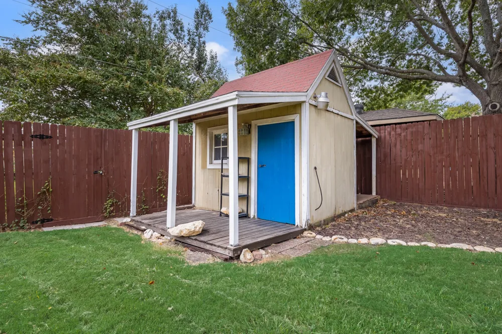 713 Oak Grove Lane Royse City, TX 75189
