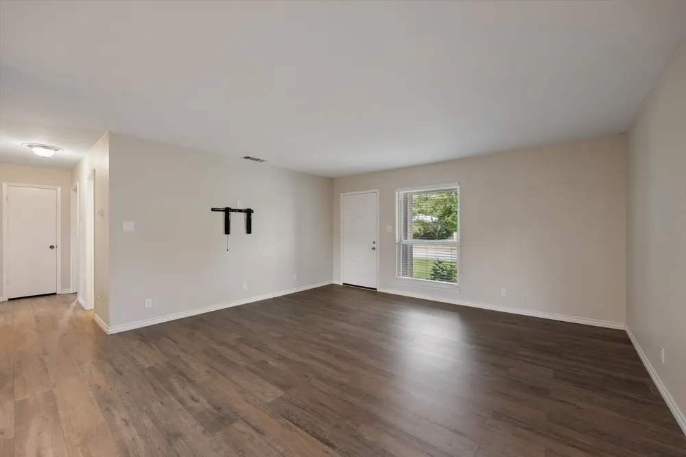 713 Oak Grove Lane Royse City, TX 75189