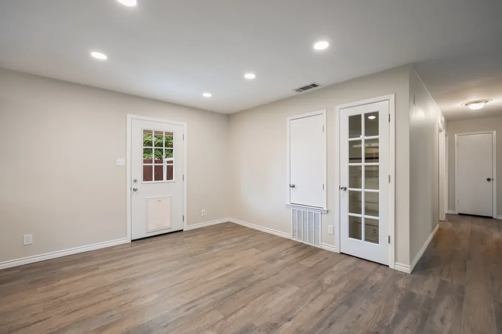 713 Oak Grove Lane Royse City, TX 75189
