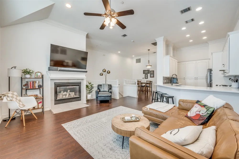 4119 Juliard Drive Addison, TX 75001