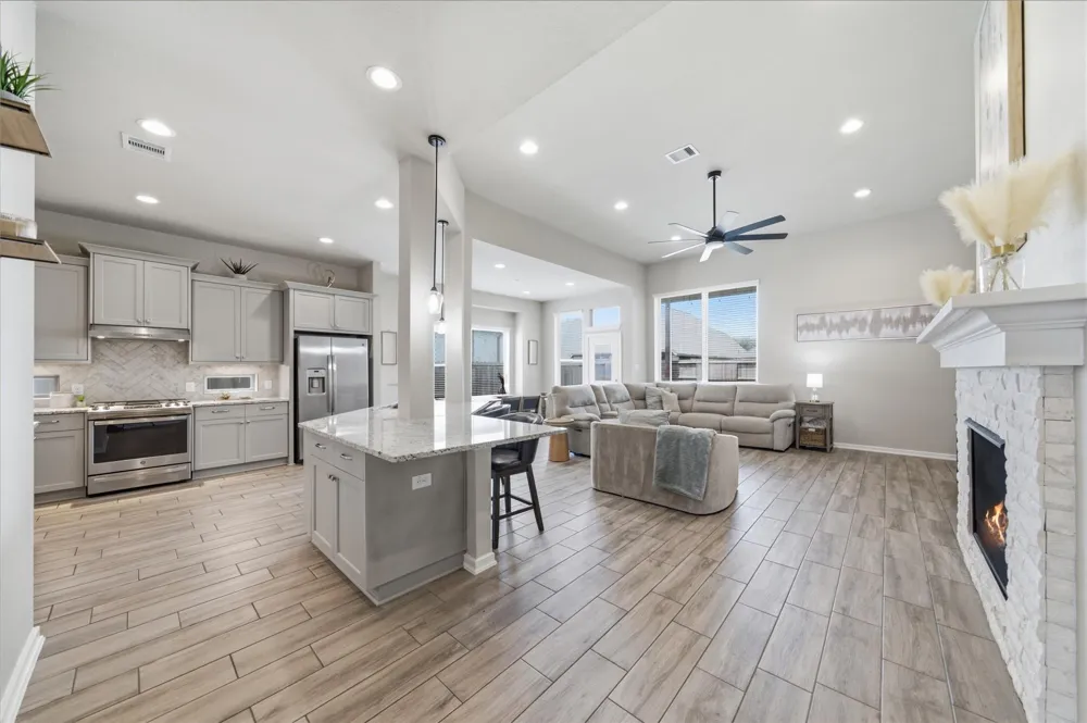 30302 Iris Circle Court Brookshire, TX 77423