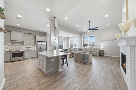 30302 Iris Circle Court