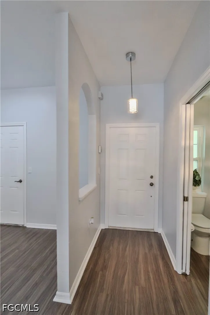 Pine Oak Circle #105 Fort Myers, FL 33916