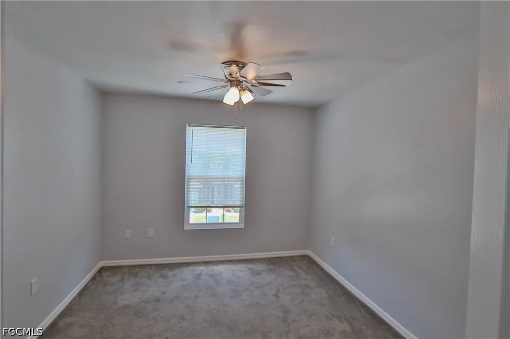 Pine Oak Circle #105 Fort Myers, FL 33916