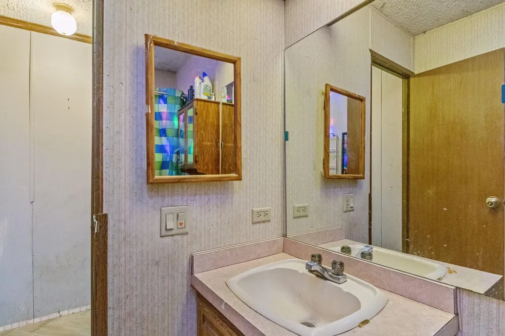 1778 Spruce Street White Cloud, MI 49349